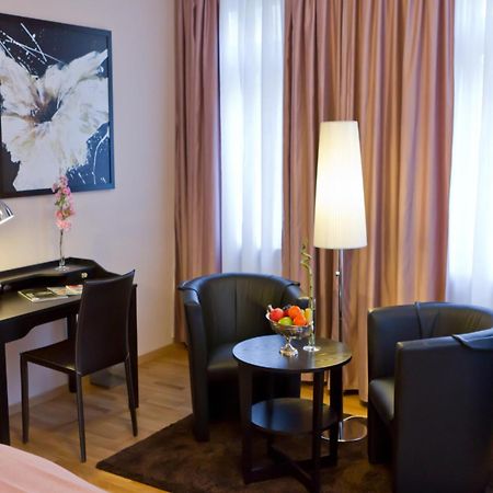 Suiten Hotel Dependance Laterne Baden-Baden Exterior photo